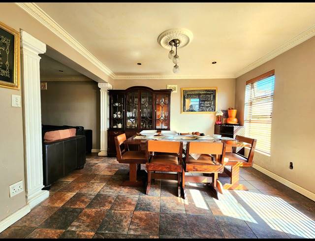3 BEDROOM HOUSE FOR SALE IN PORTLANDS